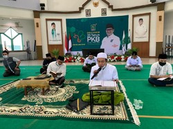 Harlah ke-23, DPW PKB Jatim Bagikan Sembako hingga Doa Bersama