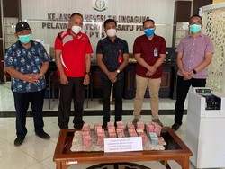 Pembangunan Jalan Disidik Kejari Tulungagung, Uang Rp 711 Juta Diserahkan