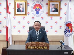 Jadi Penguji Mahasiswa Doktor Universitas Pakuan, Ini Pesan Menpora