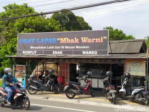 Salut! Pengusaha Ayam Geprek Ini Beri Menu Gratis untuk Warga yang Isoman