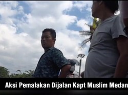 Nasib Apes Servis HP Imbas PPKM Medan, Buka di Jalanan-Kena Pungli Preman