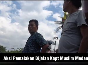 Nasib Apes Servis HP Imbas PPKM Medan, Buka di Jalanan-Kena Pungli Preman Nasib Apes Servis HP Imbas PPKM Medan, Buka di Jalanan-Kena Pungli Preman
