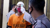 Momen Vaksinasi 84 Tahanan di Polres Blitar