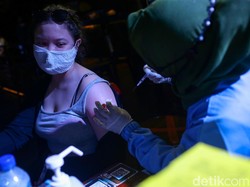 4 Fakta Masuk Mal di DKI Wajib Tunjukkan Sertifikat Vaksin