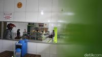Mantap! Warteg Juga Bakal Dapat BLT di Masa PPKM