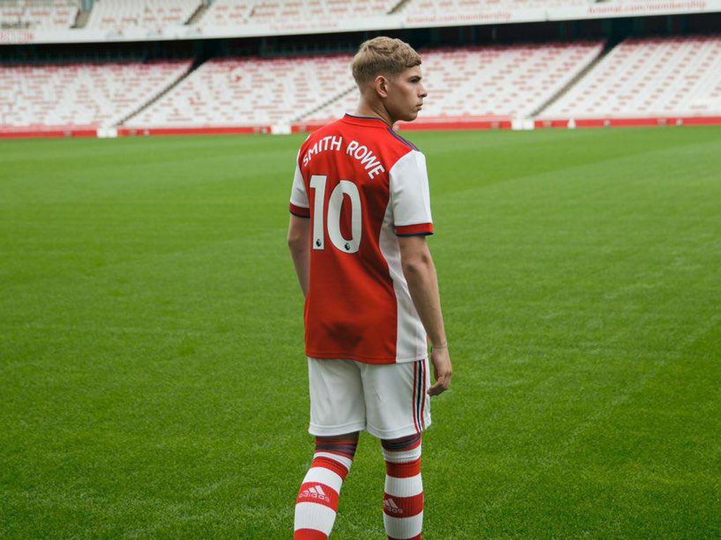 Arteta: Smith Rowe Minta Pakai Nomor 10, Siap Terima Konsekuensi Arteta: Smith Rowe Minta Pakai Nomor 10, Siap Terima Konsekuensi