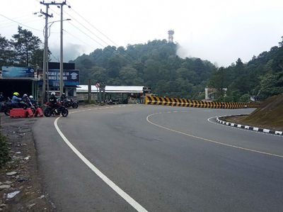 Lengangnya Jalur Puncak-Cianjur Terdampak PPKM Darurat