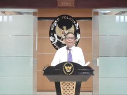 Mahfud Jawab Isu Heboh TKA Masuk RI saat PPKM Darurat
