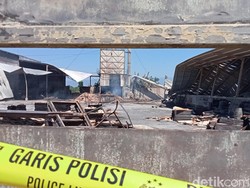 Kebakaran Pabrik Pengolahan Kayu di Kota Probolinggo Padam, Kerugian Rp 10 M