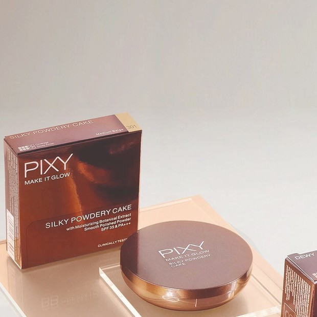 Pixy Make It Glow Silky Powdery Cake/Foto: Instagram.com/pixycosmetics