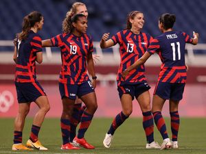 Sepakbola Putri Olimpiade 2020: AS Pesta Gol 6-1, Belanda Vs Brasil Seri Sepakbola Putri Olimpiade 2020: AS Pesta Gol 6-1, Belanda Vs Brasil Seri