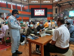 Jasa Raharja dan Polri Gelar Vaksinasi Massal di Malang