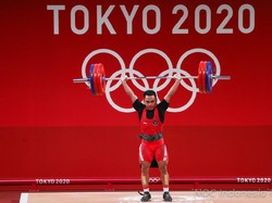 Atlet Angkat Besi Peraih Medali Olimpiade Dapat Polis Asuransi Rp 2,25 M