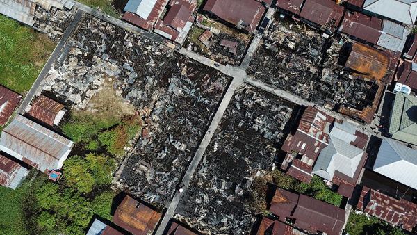 Foto Udara Kebakaran di Pemukiman Padat Palangkaraya