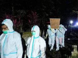 Catat! Ini Pedoman Pemulasaraan Jenazah COVID-19 dari MUI
