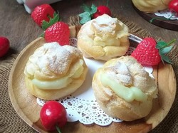 Resep Pembaca: Resep Kue Sus Vla Vanila yang Lembut Legit