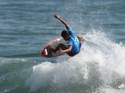 Hasil Surfing Olimpiade Tokyo 2020: Rio Waida Lolos ke Babak Kedua