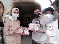 Uluran Tangan Malaikat Tak Bersayap di Tengah Pandemi