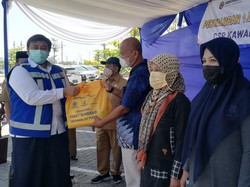 1.000 Paket Sembako Dibagikan di 5 Kecamatan Kawasan Tol Gempol-Pasuruan