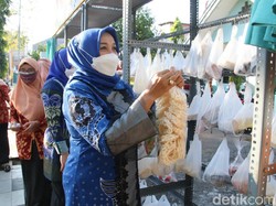 Aksi Peduli Sosial di Lamongan, Beri Seikhlasnya Ambil Seperlunya