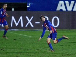 Tottenham Gaet Bryan Gil, Lepas Lamela ke Sevilla