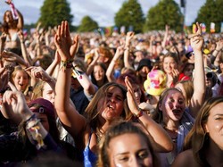 Bye-bye COVID-19! Inggris Ucapkan Selamat Tinggal pada Pandemi