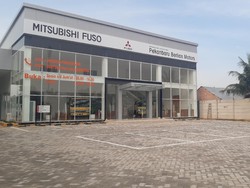 Mitsubishi Fuso Buka Dealer Baru di Pekanbaru