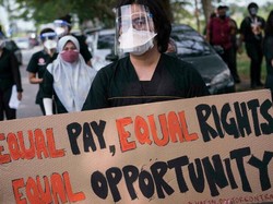 Ratusan Dokter di Malaysia Mogok Kerja Saat Corona Mengganas