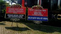 Karangan Bunga untuk Dukung KPK