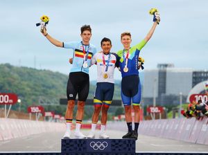 Aturan Olimpiade: Atlet Boleh Lepas Masker 30 Detik di Podium