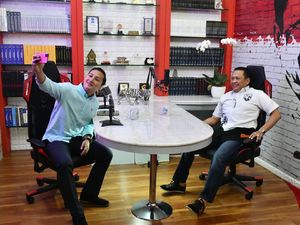 Ketua MPR Ajak Mahasiswa Kaji Ulang Sistem Demokrasi Langsung di RI Ketua MPR Ajak Mahasiswa Kaji Ulang Sistem Demokrasi Langsung di RI