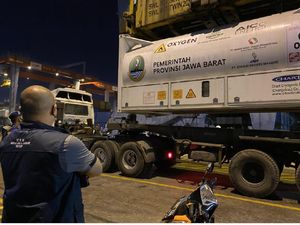 Lika-liku Penjemput Bantuan Oksigen dari Sumsel: Lewati Rimba-Sebrangi Laut