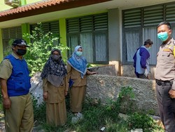 Jarum Suntik Bekas Berceceran di Depok Bekas Vaksin, Ini Penjelasan Camat