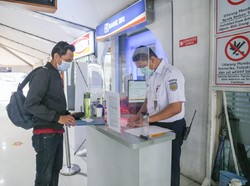 PPKM Disesuaikan, Begini Syarat Naik Kereta Jarak Jauh-Lokal Mulai Hari Ini