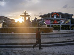 Prancis Laporkan Kasus Varian Omicron Pertama di Daratan Utamanya