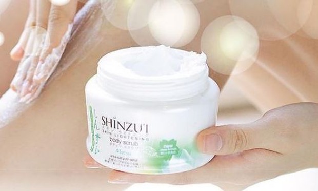 Shinzui Body Scrub | Foto : instagram.com/putihitushinzui Shinzui Body Scrub | Foto : instagram.com/putihitushinzui