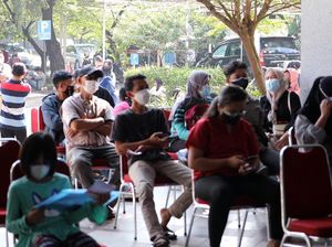 Vaksinasi COVID-19 Terus Dikebut