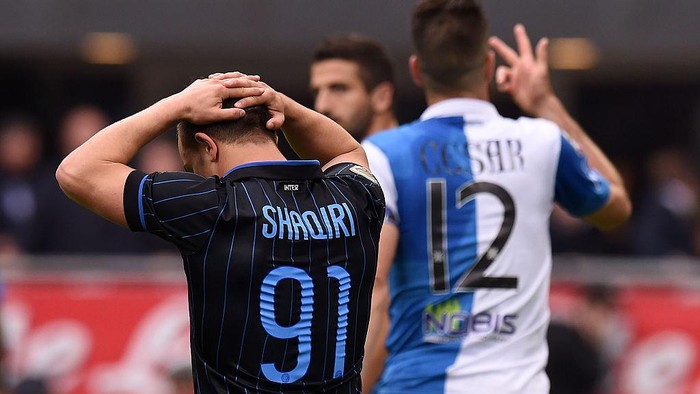 MILAN, ITALY - MAY 03:  Xherdan Shaqiri of Internazionale Milano shows his dejection during the Serie A match between FC Internazionale Milano and AC Chievo Verona at Stadio Giuseppe Meazza on May 3, 2015 in Milan, Italy.  (Photo by Tullio M. Puglia/Getty Images)