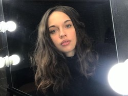 Rekomendasi Film Erotis dengan Cerita Kuat di Netflix