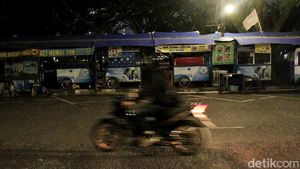 Dilema PKL Teras Cikapundung Sepi Pembeli hingga Terbentur Modal