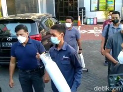 Pria Ini Ditangkap Setelah Tabung Oksigen Rp 1 Juta Dijualnya Rp 4,5 Juta