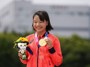 Keren! Bocah 13 Tahun Ini Sumbang Emas Buat Negaranya Keren! Bocah 13 Tahun Ini Sumbang Emas Buat Negaranya