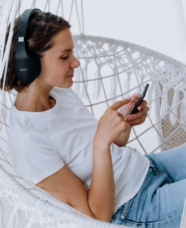 Mendengarkan Daftar Lagu melalui Spotify