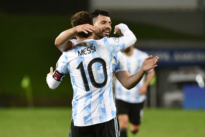 CUIABA, BRAZIL - JUNE 28: Lionel Messi of Argentina celebrates with teammate Sergio Agüero after scoring the third goal of his team during a Group A match between Argentina and Bolivia as part of Copa America 2021 at Arena Pantanal on June 28, 2021 