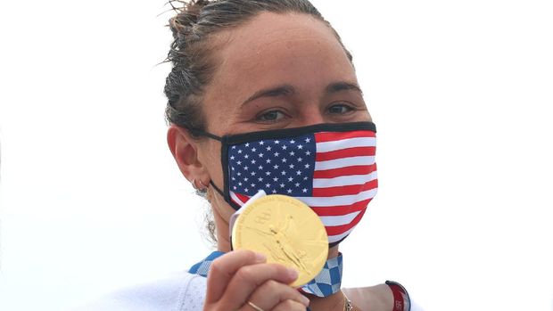 Tokyo 2020 Olympics - Surfing - Women's Shortboard - Medal Ceremony - Tsurigasaki Surfing Beach, Chiba, Japan â€