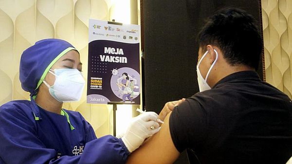 Program Vaksinasi Kolaborasi Sasar 15.000 Warga