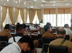 Gubsu Minta Kepala Daerah Antisipasi Gejolak Warga Saat Pembagian Bansos