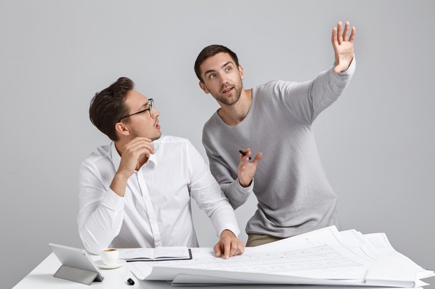 Semangat kerja yang tinggi | Foto : freepik.com/wayhomestudio