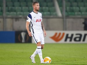 Alderweireld Tinggalkan Tottenham, Gabung Klub Qatar Alderweireld Tinggalkan Tottenham, Gabung Klub Qatar