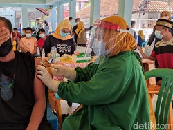 238 Warga Binaan Rutan Pandeglang Antusias Jalani Vaksinasi COVID-19